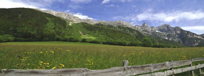 Get my Trip Tirol Tirol - Region Wipptal auf die Reise - Wunschliste! Finde die besten Sehenswürdigkeiten der Region Wipptal, Erlebnisse und gemütlichen Unterkünfte der Hotels in der Tiroler Region Wipptal. Lust bei einem Last Minute Urlaub, die Region Wipptal zu erkunden? Buche günstige Unterkünfte in der Region Wipptal mit herrlichen Blick auf die Berge. Region Wipptal Urlaub Angebote ob Hotel mit Halbpension, Unterkunft mit Frühstück oder flexibel & spontan bleiben und eine große Auswahl an Ferienhäuser - Ferienwohnungen in der Region Wipptal für den perfekten Urlaub vergleichen & buchen. Die Highlights finden, Tagesausflüge - Erlebnisse planen, die sich hervorragend eigenen zum Geschichten erzählen. Einen unvergesslichen Familienurlaub in der Region Wipptal in einer Ferienwohnung verbringen und dabei die besten Urlaubsangebote aller Orte in der Region Wipptal erhalten. Beliebte Orte für eine Urlaubsbuchung in der Region Wipptal: Gries am Brenner, Gschnitz, Matrei am Brenner, Mühlbachl, Navis, Obernberg am Brenner, Pfons, Schmirn, Stafflach, Steinach am Brenner, Trins und Vals